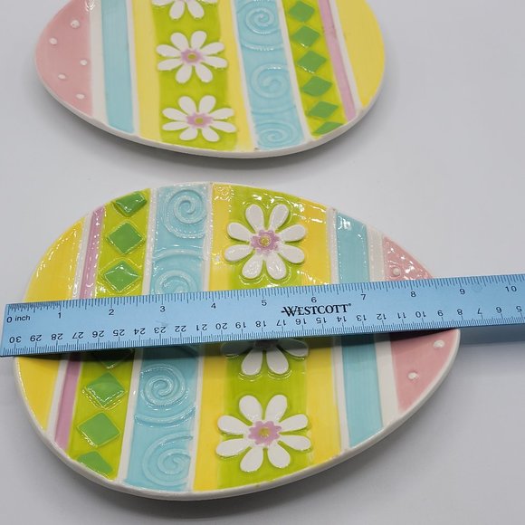 2 Pier 1 Imports Holiday Easter Egg Candy Plate Dish Pastel Colors Daisy 9" Wi - Picture 3 of 9
